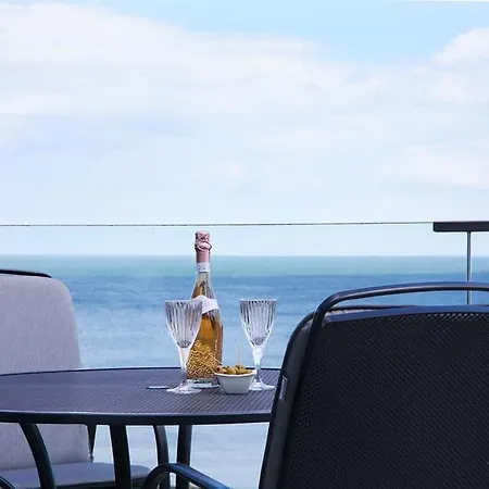 Sea View Haven - Stunning Sea Views Filey